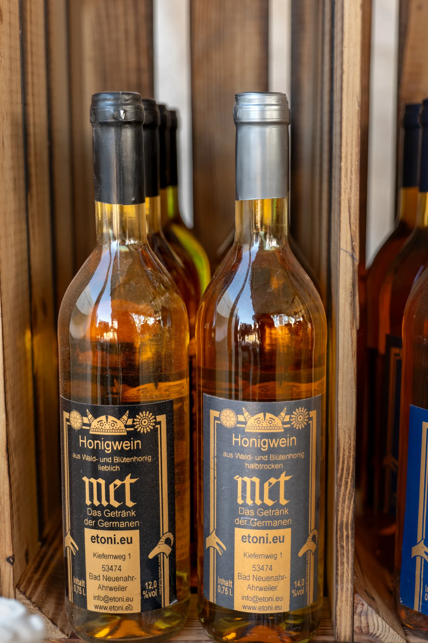 etoni Honigwein-Flaschen — Met aus Wald- und Blütenhonig